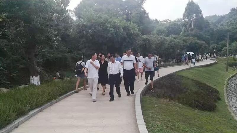 森林防火再加強，平安穩(wěn)定過重陽！